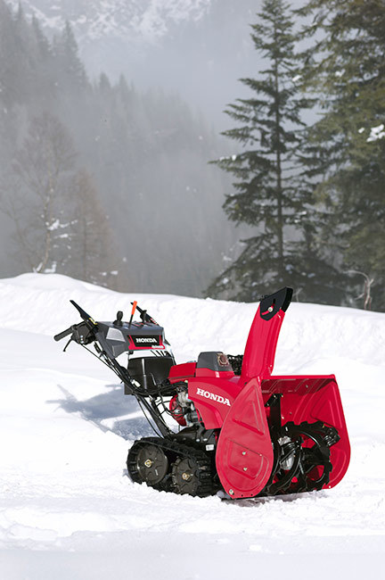 Снегоуборщик Honda HSS 760A ET (ручной стартер) (3) в Осинникие
